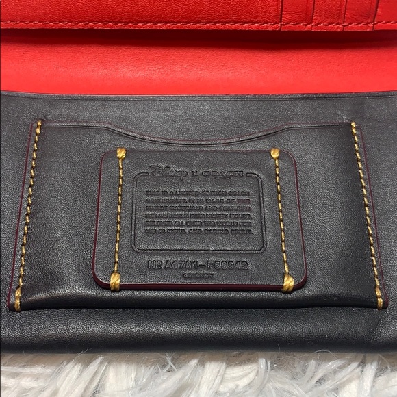 Coach limited edition X wallet Mickey Mouse black - Picture 7 of 10